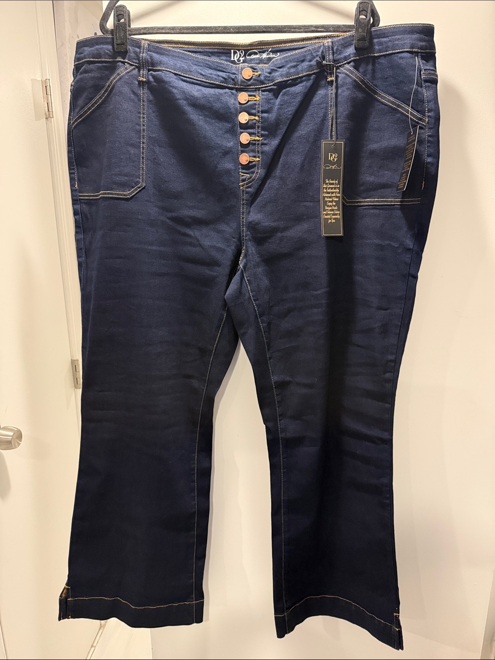 DG2 by Diane Gilman Dark Wash Button-Fly Pull On Jeans Flare Jeans